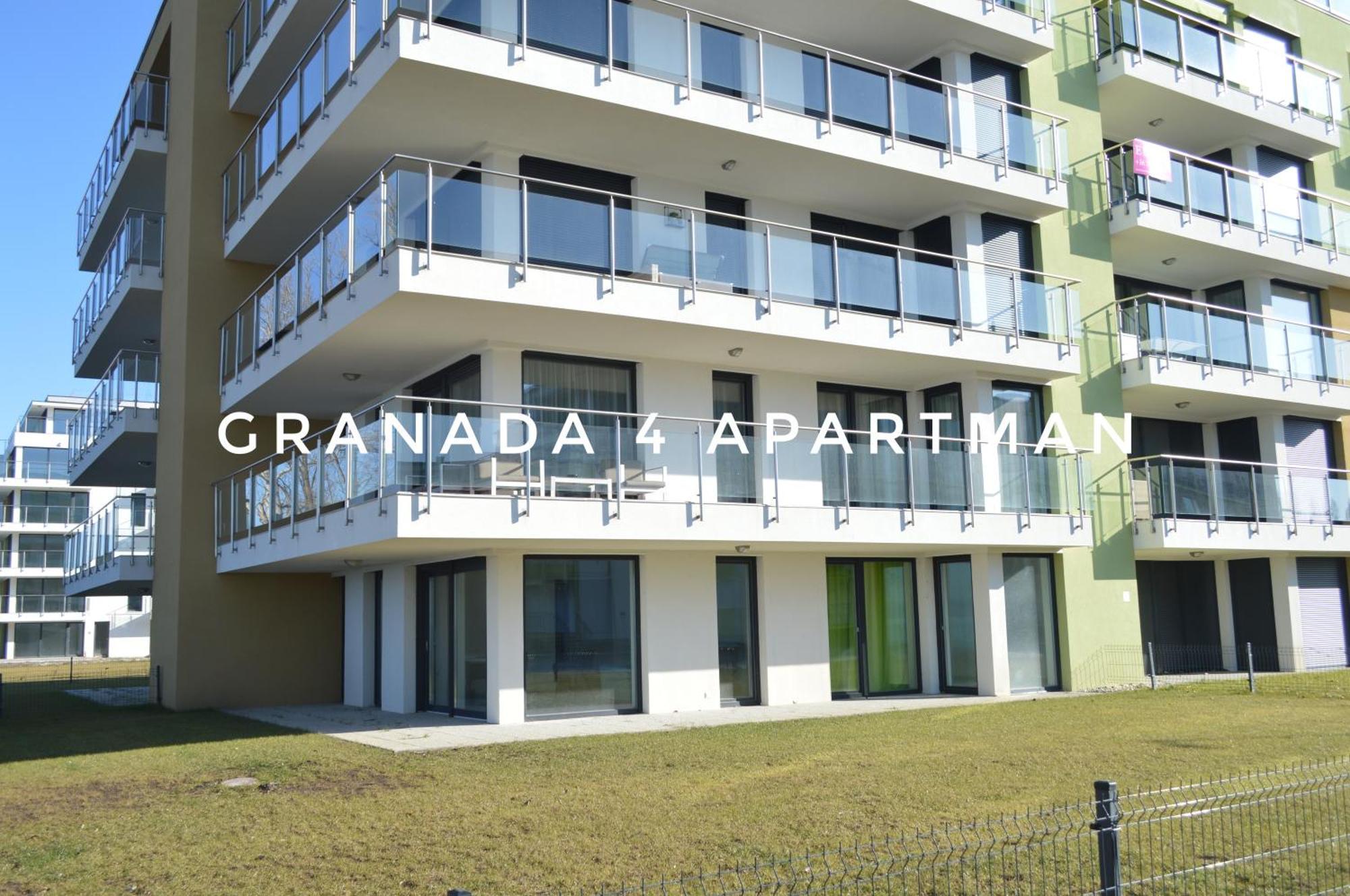 Ezuestpart Granada 4 Koezvetlen Vizparti Luxus